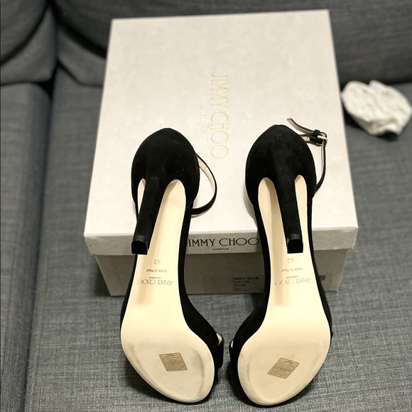 Jimmy Choo
Misty Suede Ankle-Strap Sandals size 40 - Picture 3 of 8